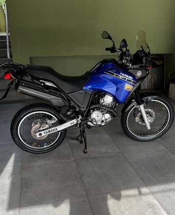 YAMAHA XTZ 250 TÉNÉRÉ YAMAHA XTZ 250 TÉNÉRÉ